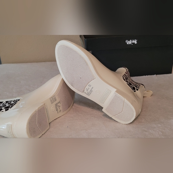 Coach White and Black Ankle Boots - Picture 9 of 10